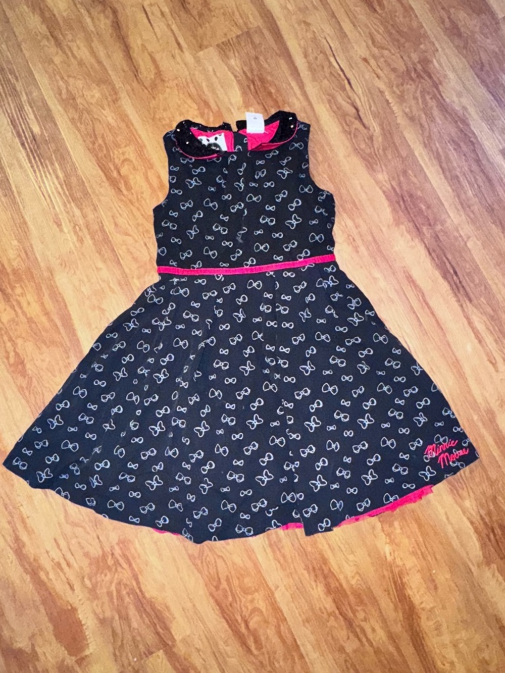 Girls Size 11-12 DISNEY STORE Minnie Rocks the Dots Bow Print Dress Black Sequin